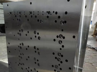 小孔加工廠 專業加工設備